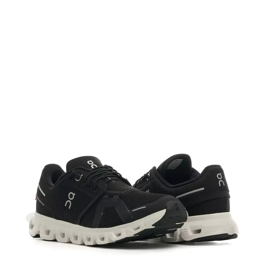 On Running W Cloud sneakers