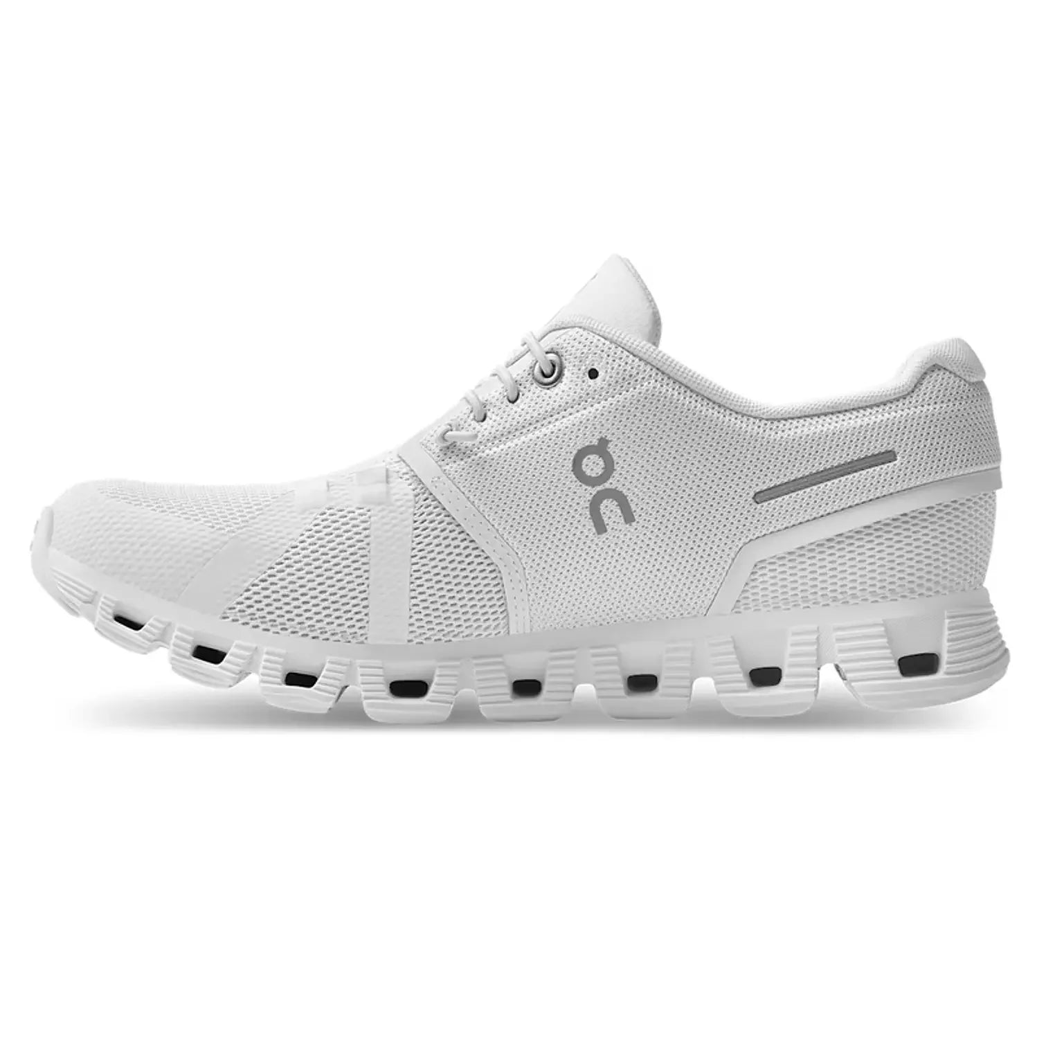On Running Cloud 5 All White
