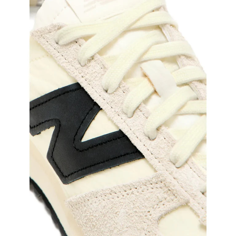 New Balance 471 Linen Angora Black